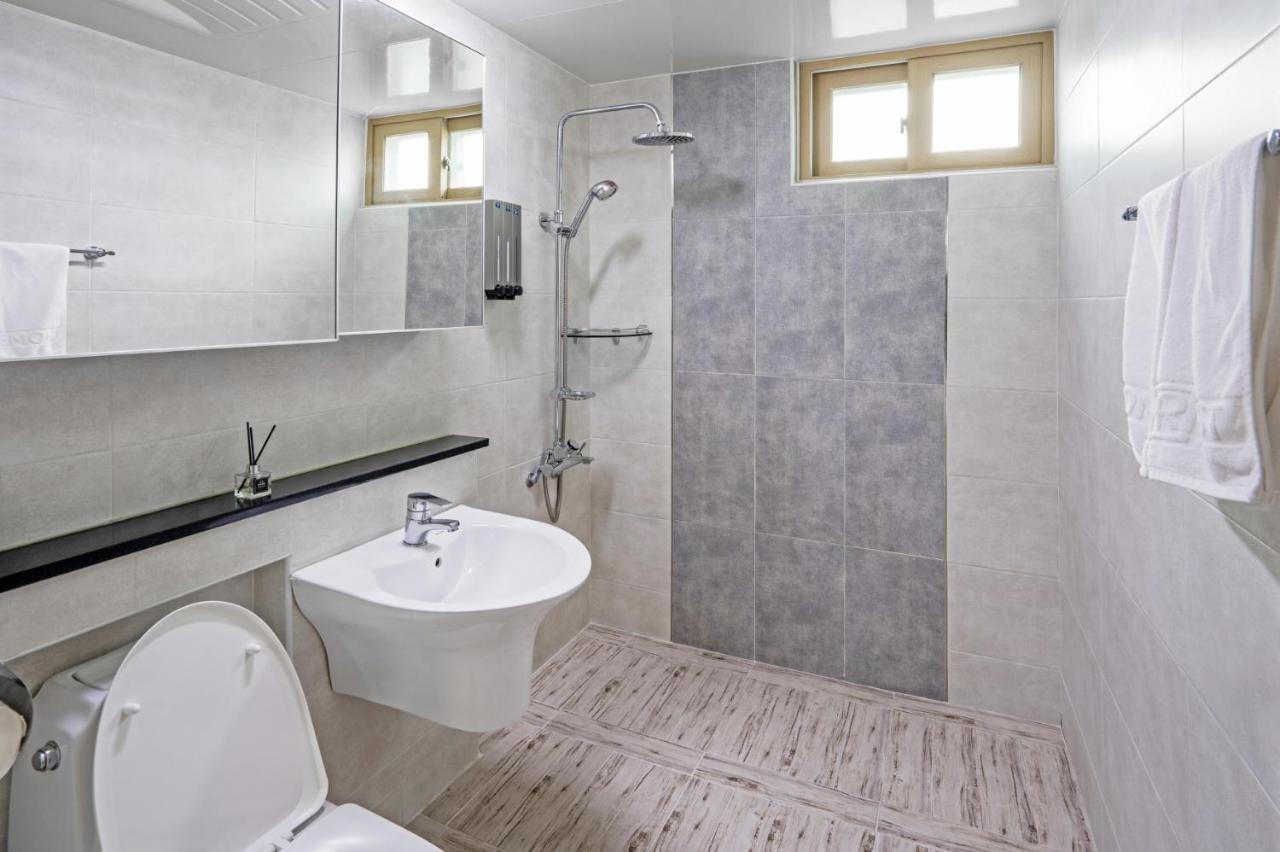 Home Fourest Residence Hotel Okpo Geoje Εξωτερικό φωτογραφία